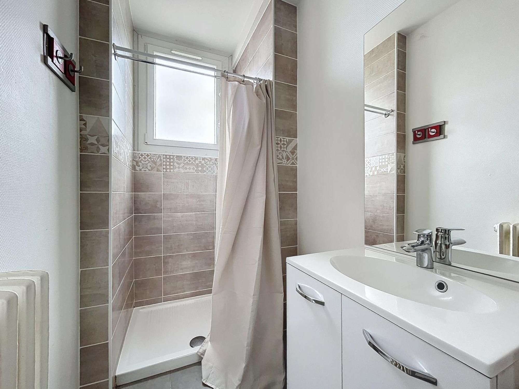 Apartament Le 3-F2 Centre Historique Montluçon Zewnętrze zdjęcie